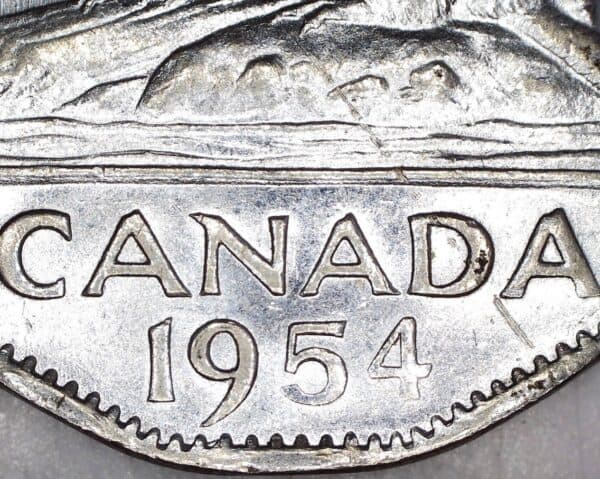 Canada - 5 Cents 1954 SF - Lump on 5 Cents - Circulé